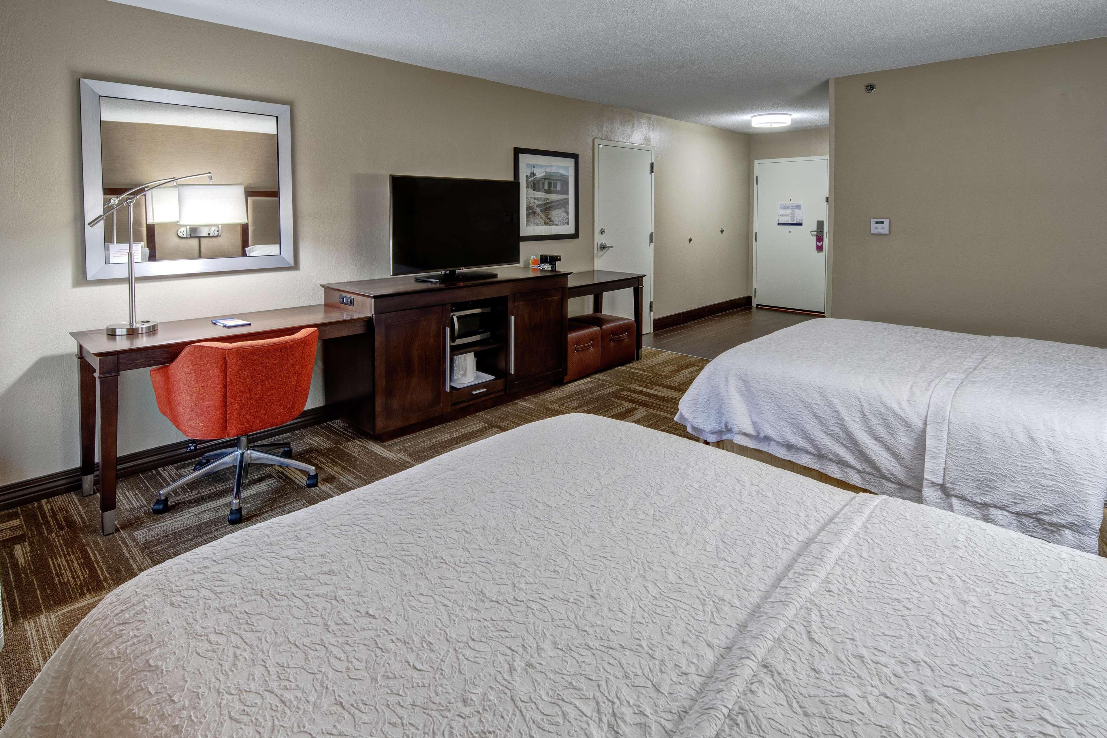 Hampton Inn Corinth Экстерьер фото