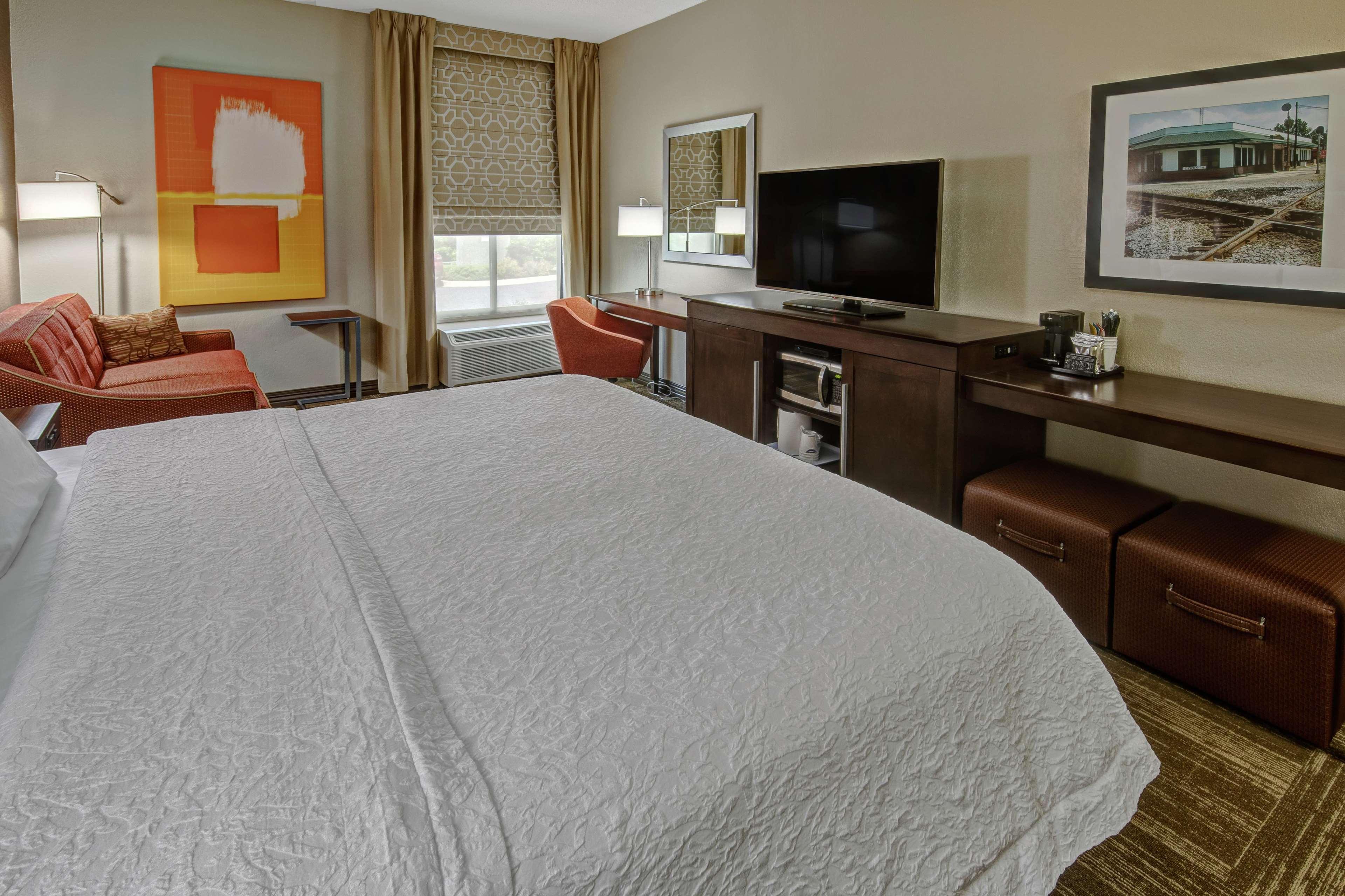 Hampton Inn Corinth Экстерьер фото